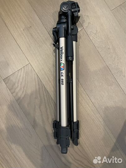 Штатив для фотоаппарата