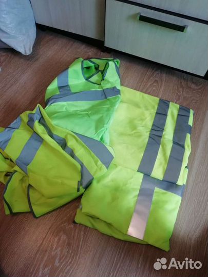 Светоотражающий жилет, новый