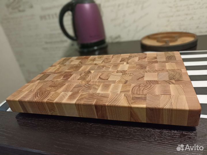 Торцевая разделочная доска из дуба