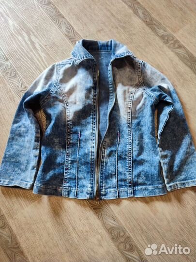 Джинсовая куртка