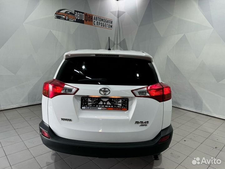 Toyota RAV4 2.2 AT, 2013, 143 910 км