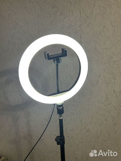 Кольцевая лампа со штативом 26 см