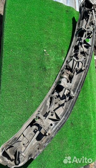 Механизм стеклоочистителя (трапеция дворников)