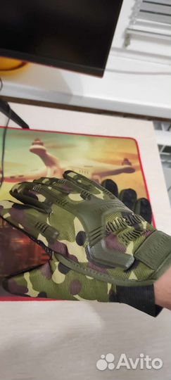 Перчатки Новые