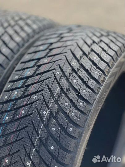 Arivo Ice Claw ARW7 275/40 R20 и 315/35 R20 106T