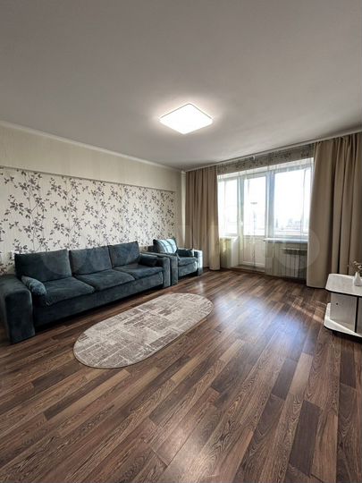 2-к. квартира, 50 м², 8/9 эт.
