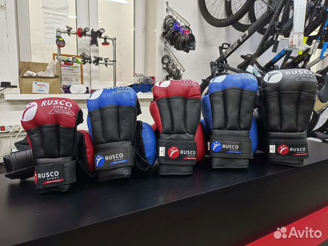 Перчатки для рукопашного боя 4,6,8,10,12 Oz