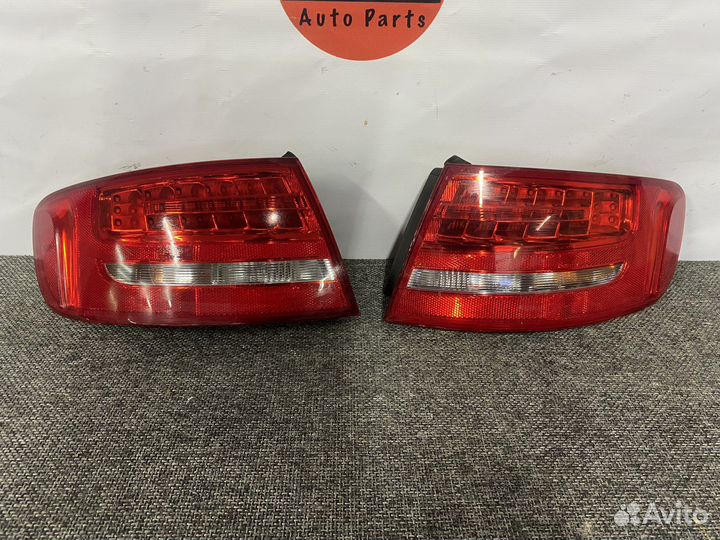 Фонарь левый правый Audi A4 B8