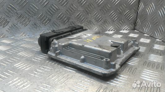 Блок управления двигателем volkswagen golf 5 (4LV3