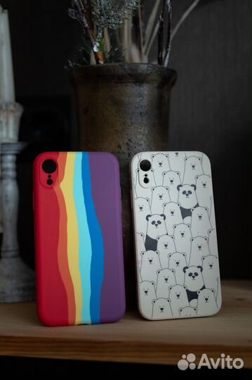 Чехлы на iPhone XR