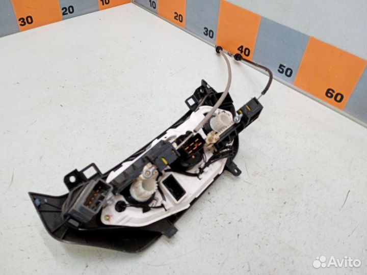 Блок управления отопителем Chevrolet Aveo T250 1.2