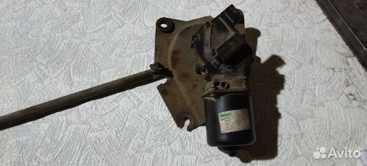 Трапеция дворников на Вортекс Эстина