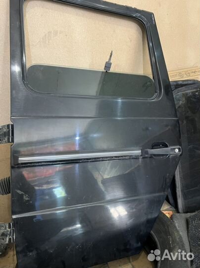 Дверь w463 задняя левая