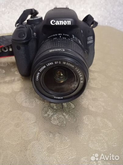 Зеркальный фотоаппарат canon eos 600d