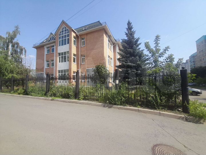 Здание, 1850 м²