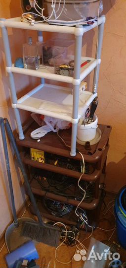 Полки стеллажи