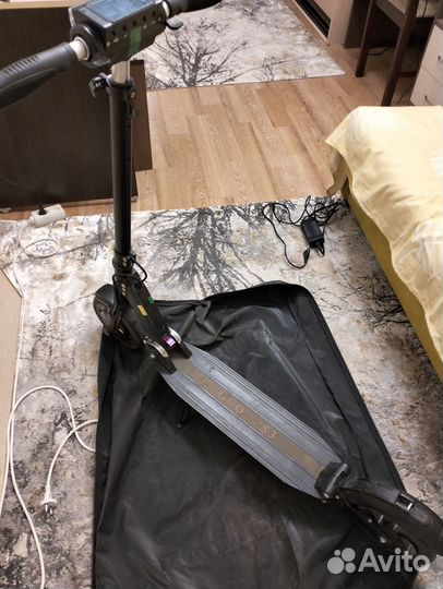 Продам электросамокат kugoo S3