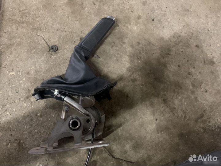 Рычаг стояночного тормоза Ford Focus 2 2005-2008