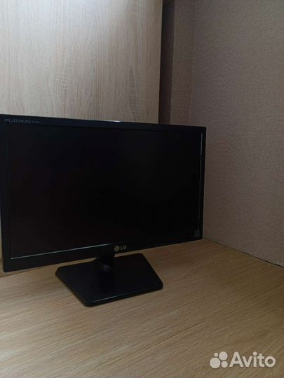 Монитор LG flatron E1942C-BNA