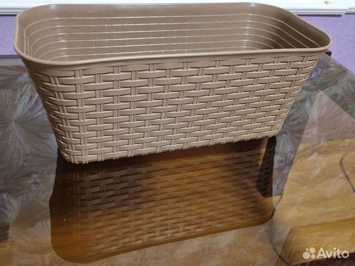 Кашпо для цветов, вазон, горшок