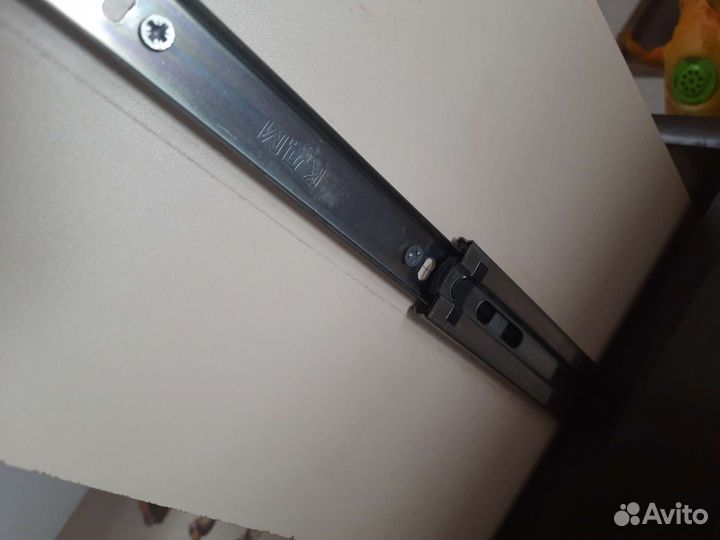 Стеллаж для игрушек