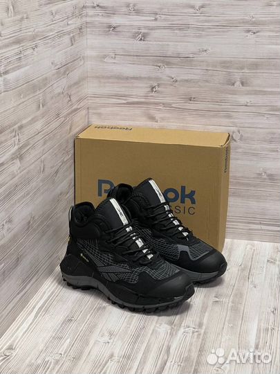 Кроссовки мужские Reebok core tex