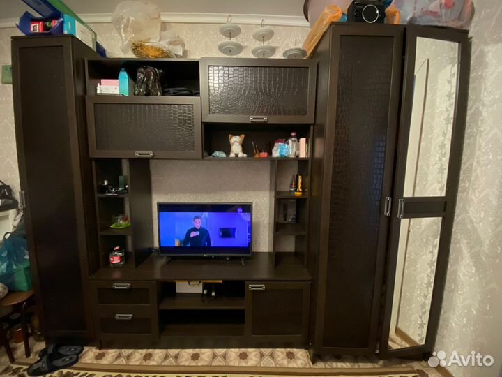 Стенка в гостиную