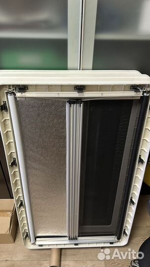 Рамка окна автодома 900х550