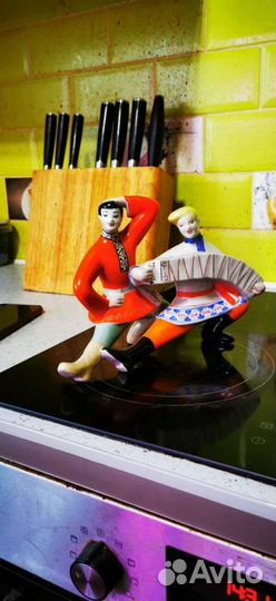 Фарфоровые статуэтки СССР Полонский завод Танцоры