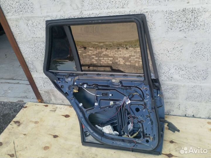 Дверь задняя левая BMW Е39 универсал