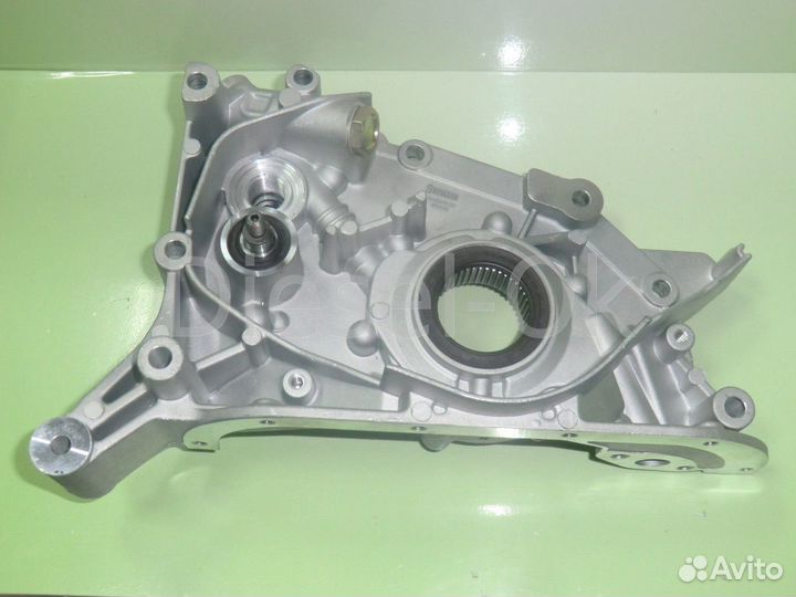 Маслонасос 4D56 T, D4BH MD050556 pajero