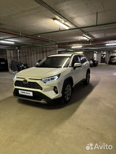 Toyota RAV4 2.0 CVT, 2022, 53 000 км