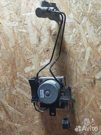 Блок ABS с гтц Киа Рио 3, солярис 1