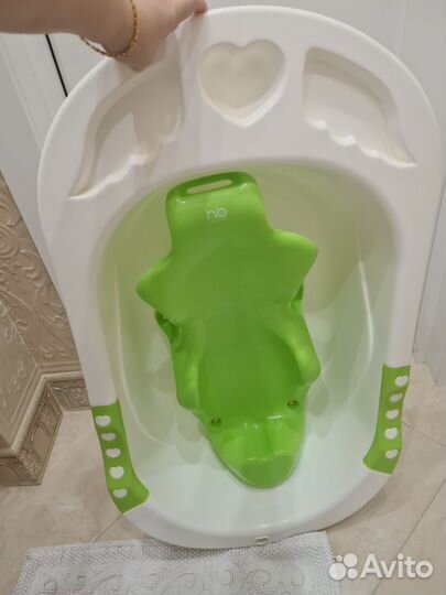 Ванночка для купания с горкой