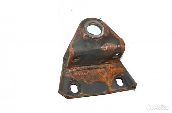 Кронштейн стабилизатора, переднего моста, верхний