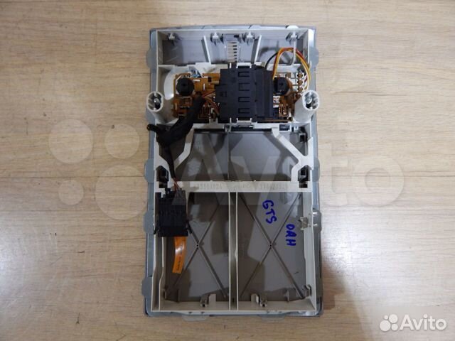 Плафон освещения салона Opel Astra H