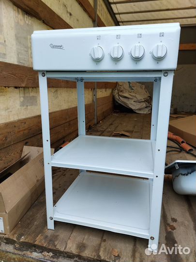 Продам газовую плиту