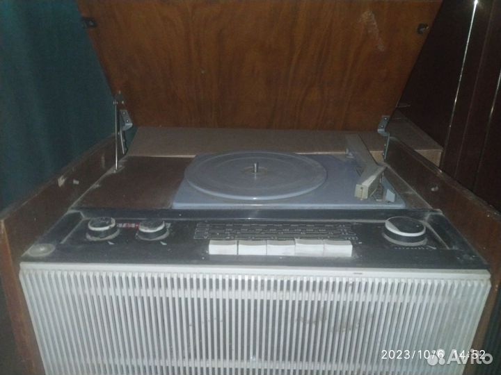 Радиола Ангара 67