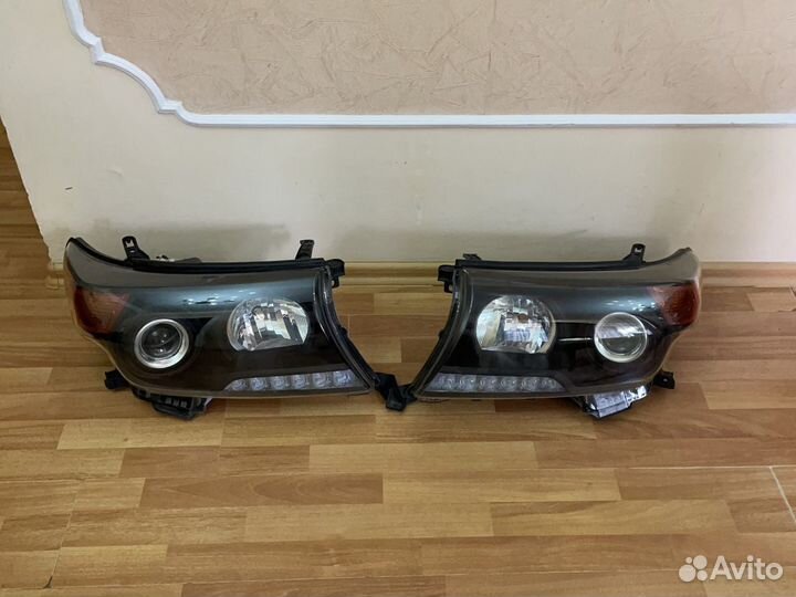 Фары Toyota Land Cruiser 200 Brownstone