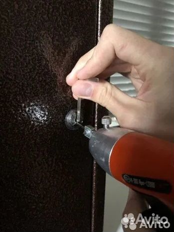 Вскрытие замков, установка и ремонт замков