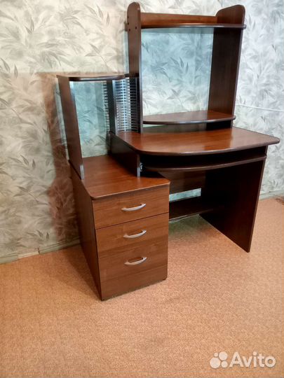 Компьютерный стол бу