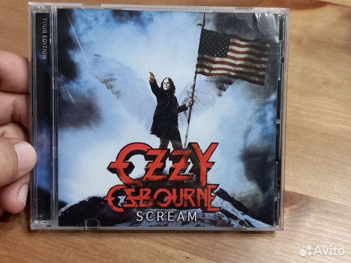 Ozzy Ozborne. Scream tour edition