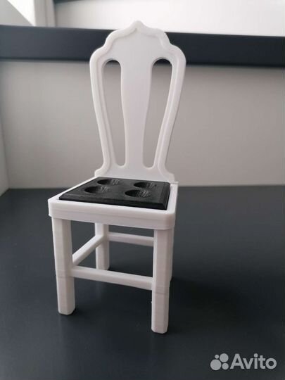 Стулья для кукол формата 1:6