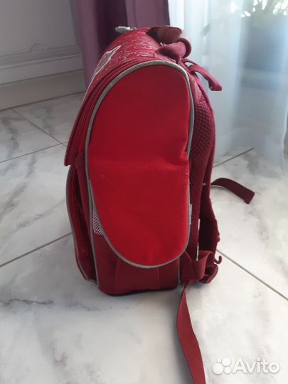 Рюкзак школьный