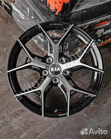 Кованые диски Kia Sorento R19 наличие