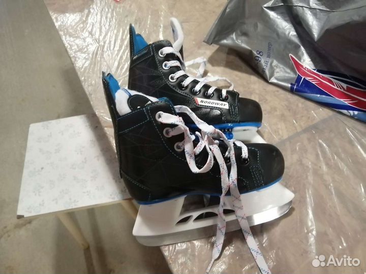 Коньки детские