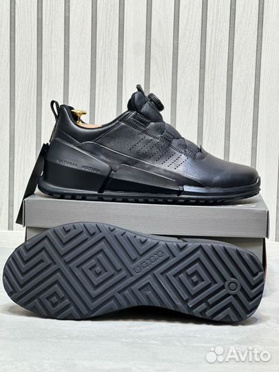 Кроссовки мужские ecco