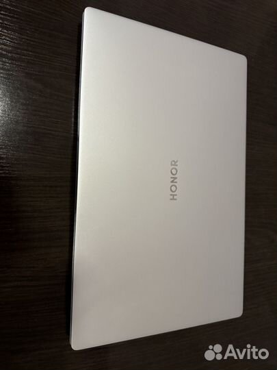 Honor magicbook 16