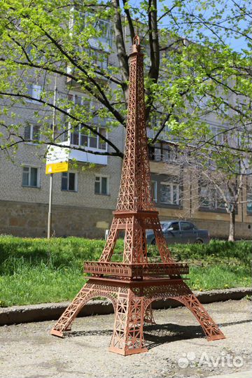 Эйфелева башня