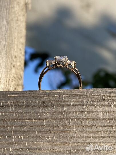 Золотое кольцо 585